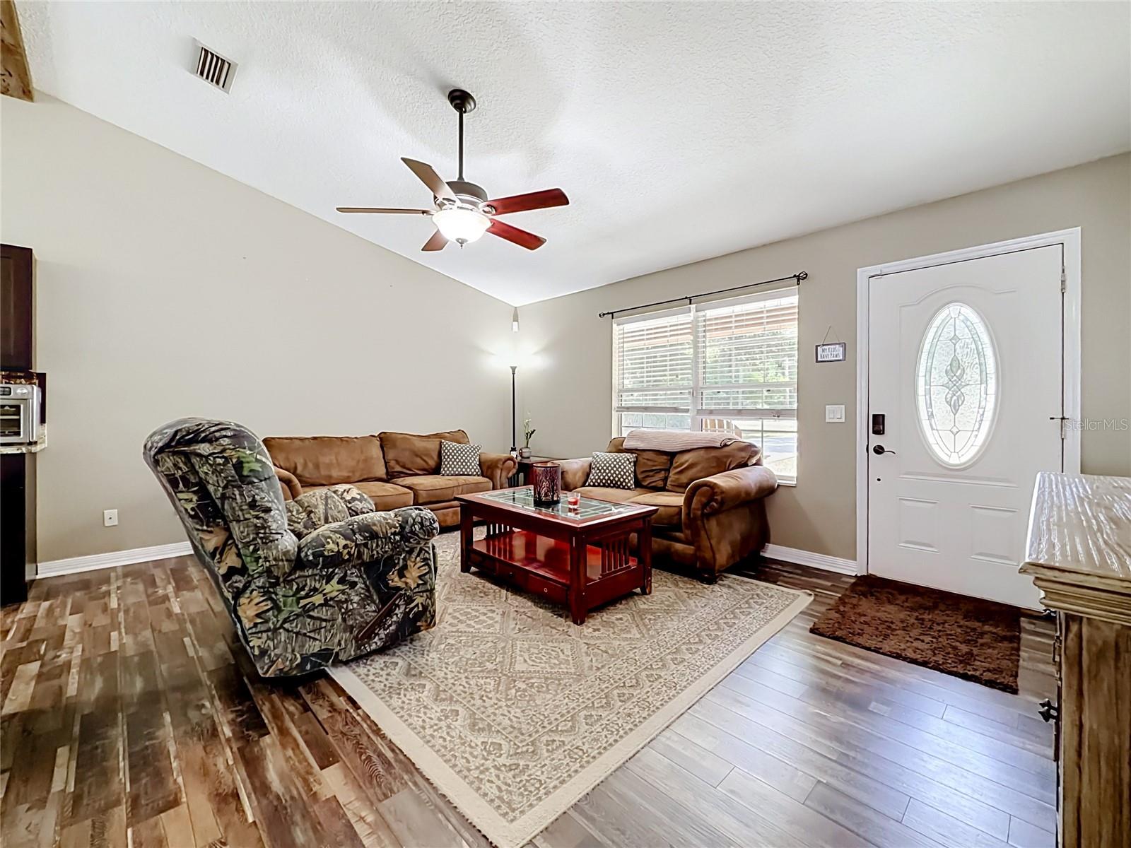 WEIR PARK - Residential