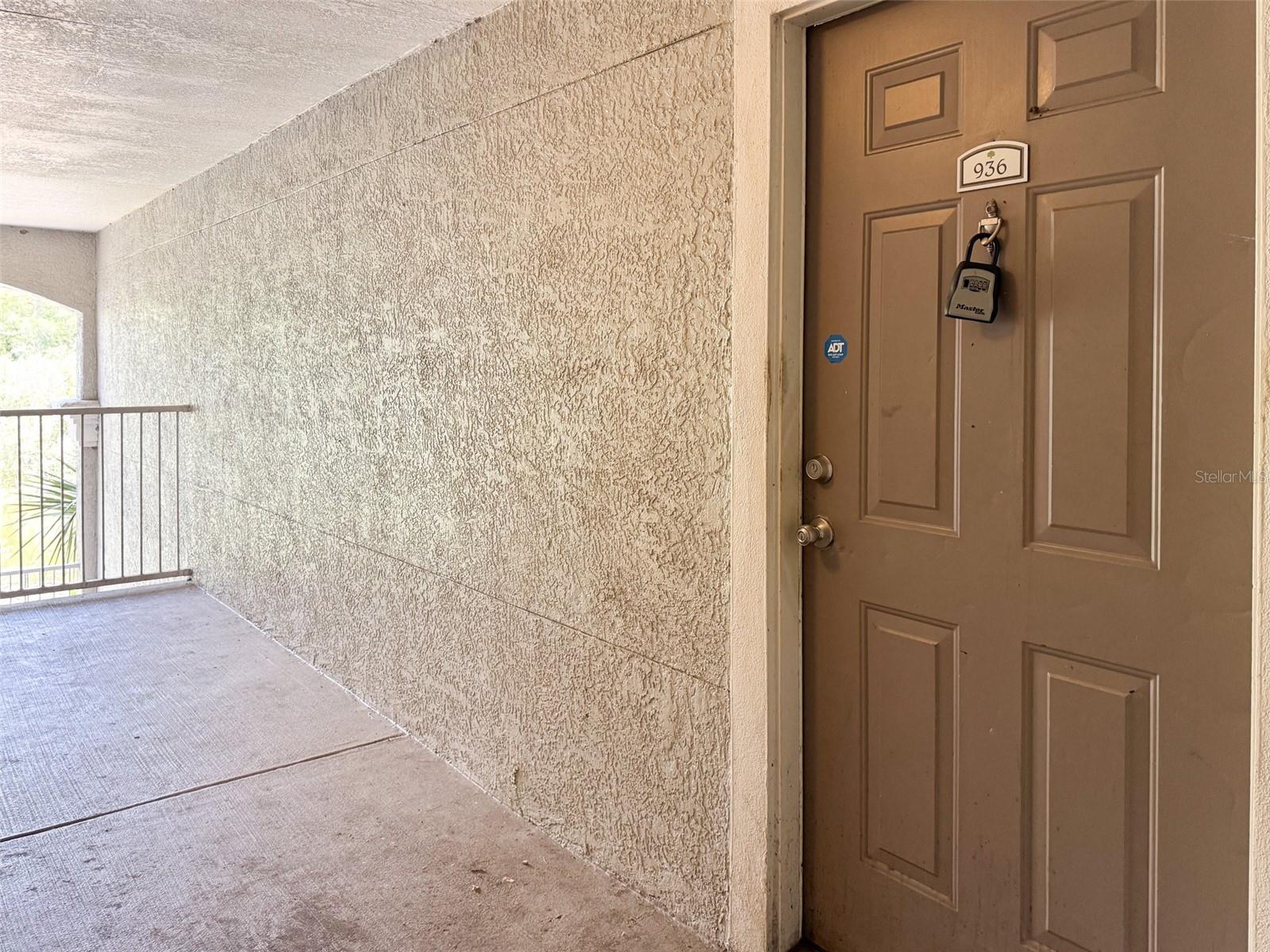 GRAND RESERVE AT KIRKMAN PARKE CONDOMINIUMS - Residential