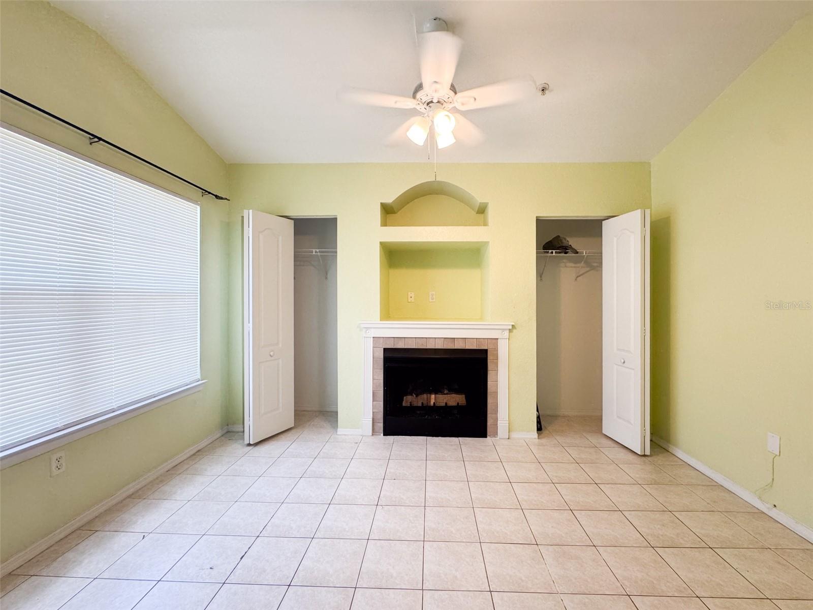 GRAND RESERVE AT KIRKMAN PARKE CONDOMINIUMS - Residential