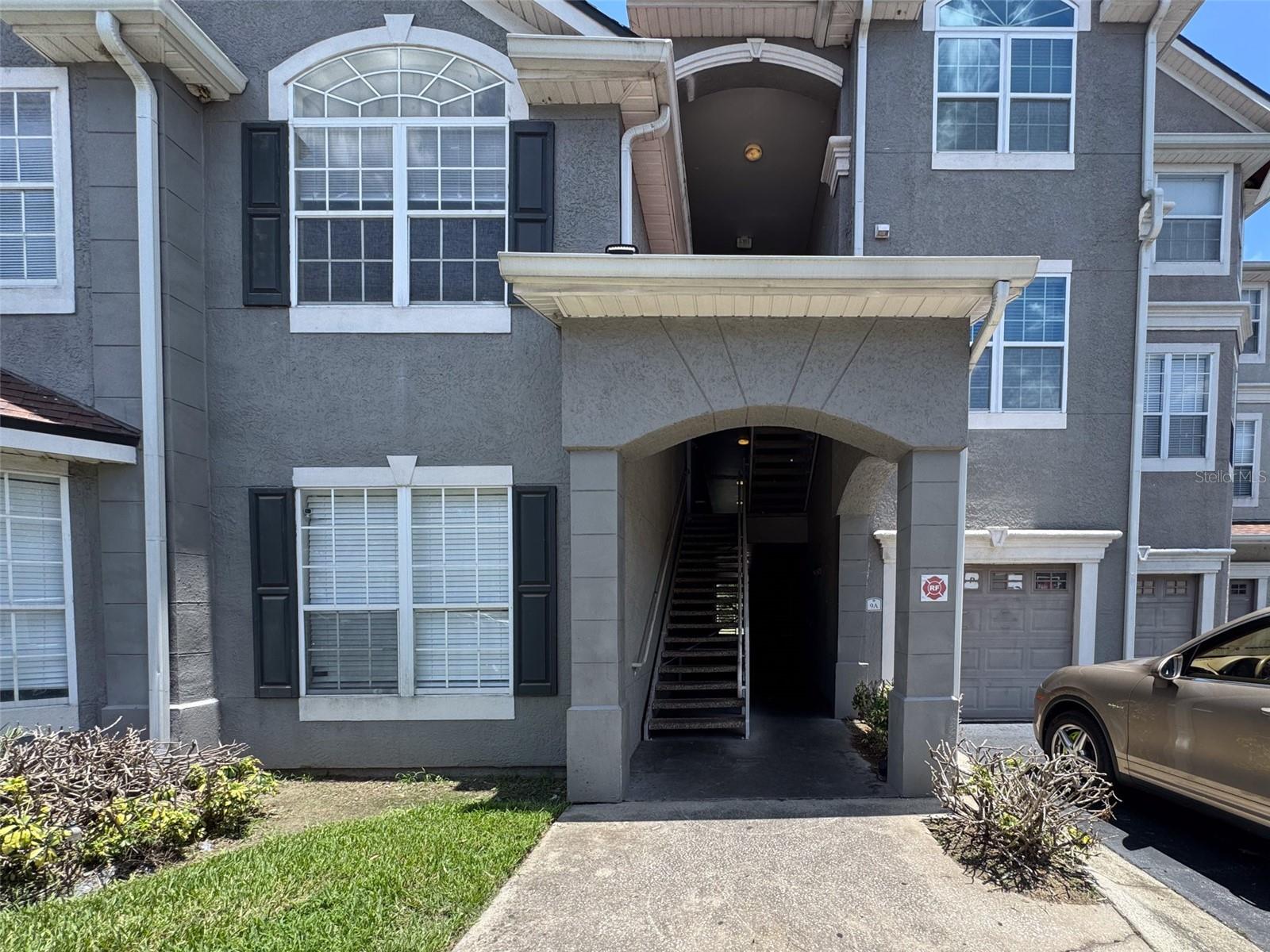 GRAND RESERVE AT KIRKMAN PARKE CONDOMINIUMS - Residential
