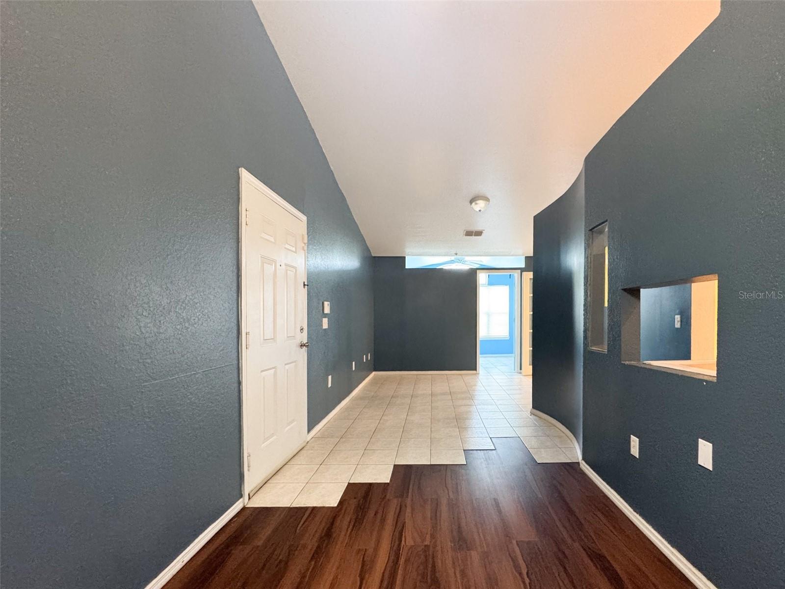 GRAND RESERVE AT KIRKMAN PARKE CONDOMINIUMS - Residential