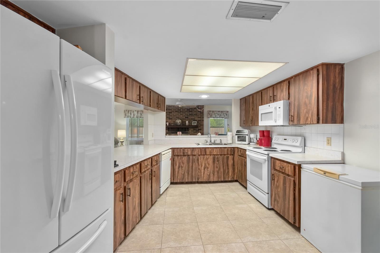 MARION OAKS UN 03 - Residential
