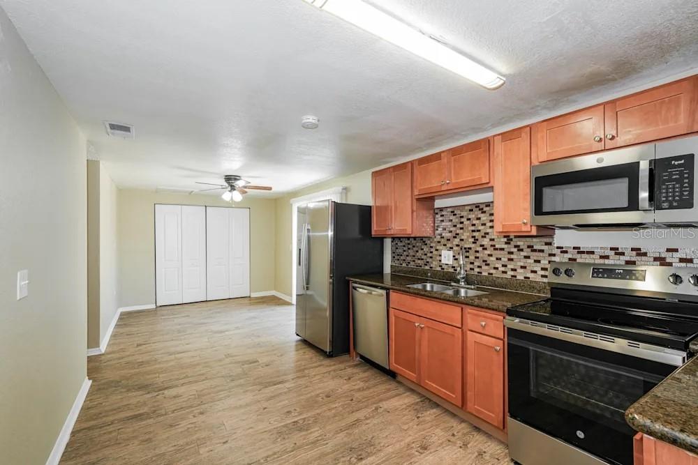 CAMEO VILLAS UNIT 1 - Residential Lease