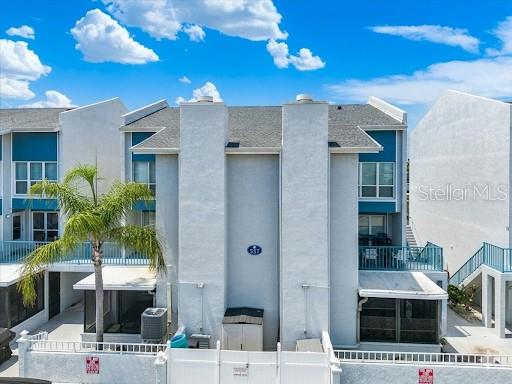 MADEIRA BEACH YACHT CLUB CONDO - Residential