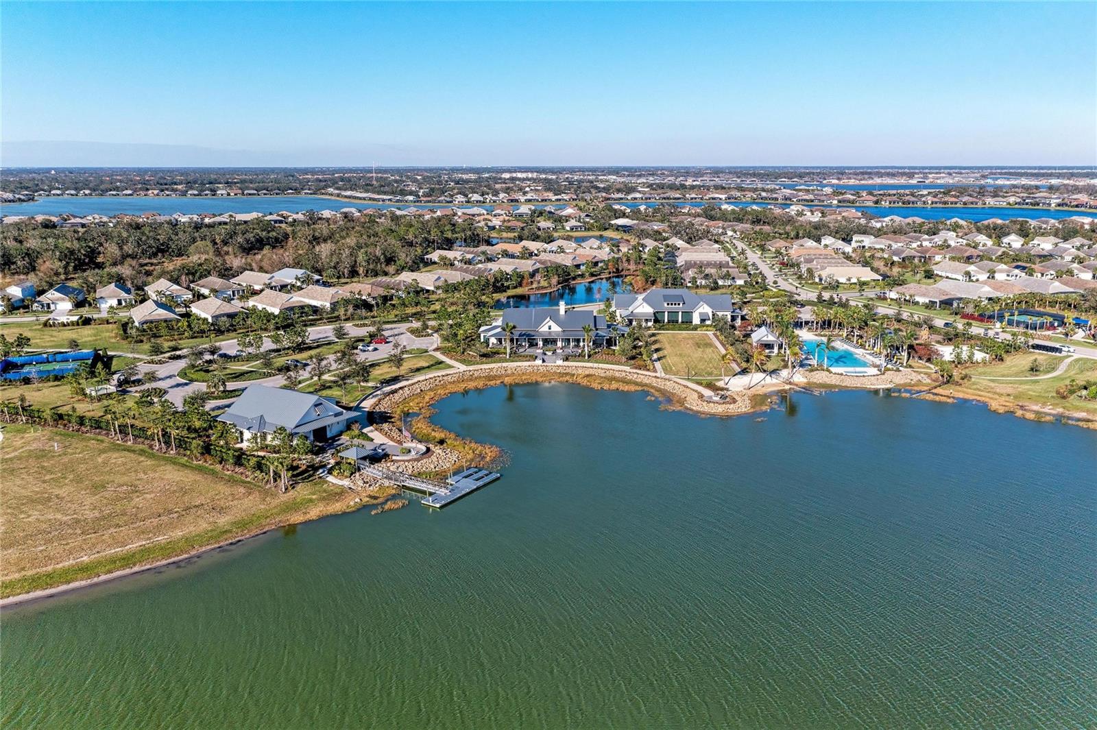 LAKEHOUSE COVE/WATERSIDE PH 5 - Residential