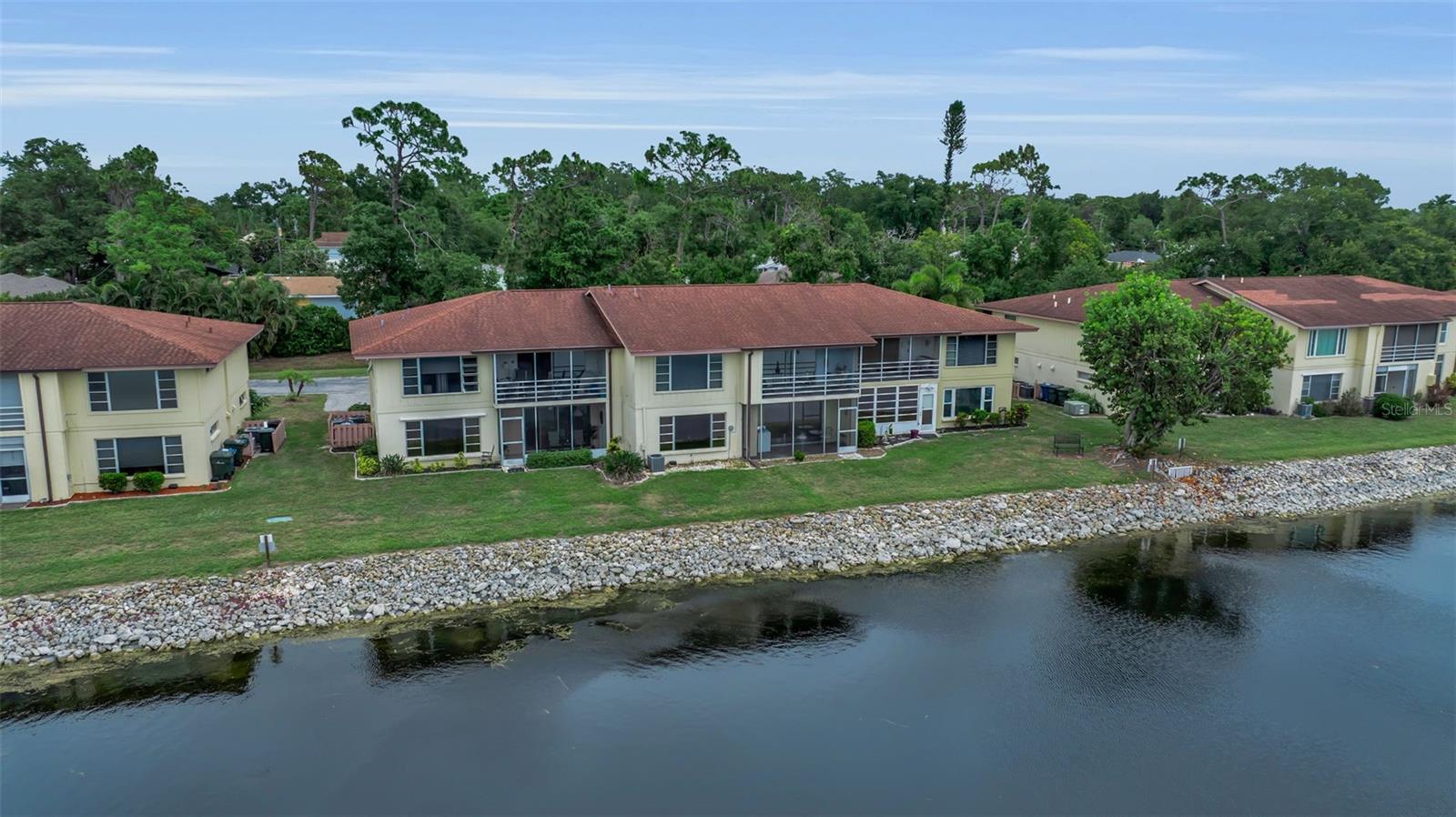 LAKE TIPPECANOE - Residential