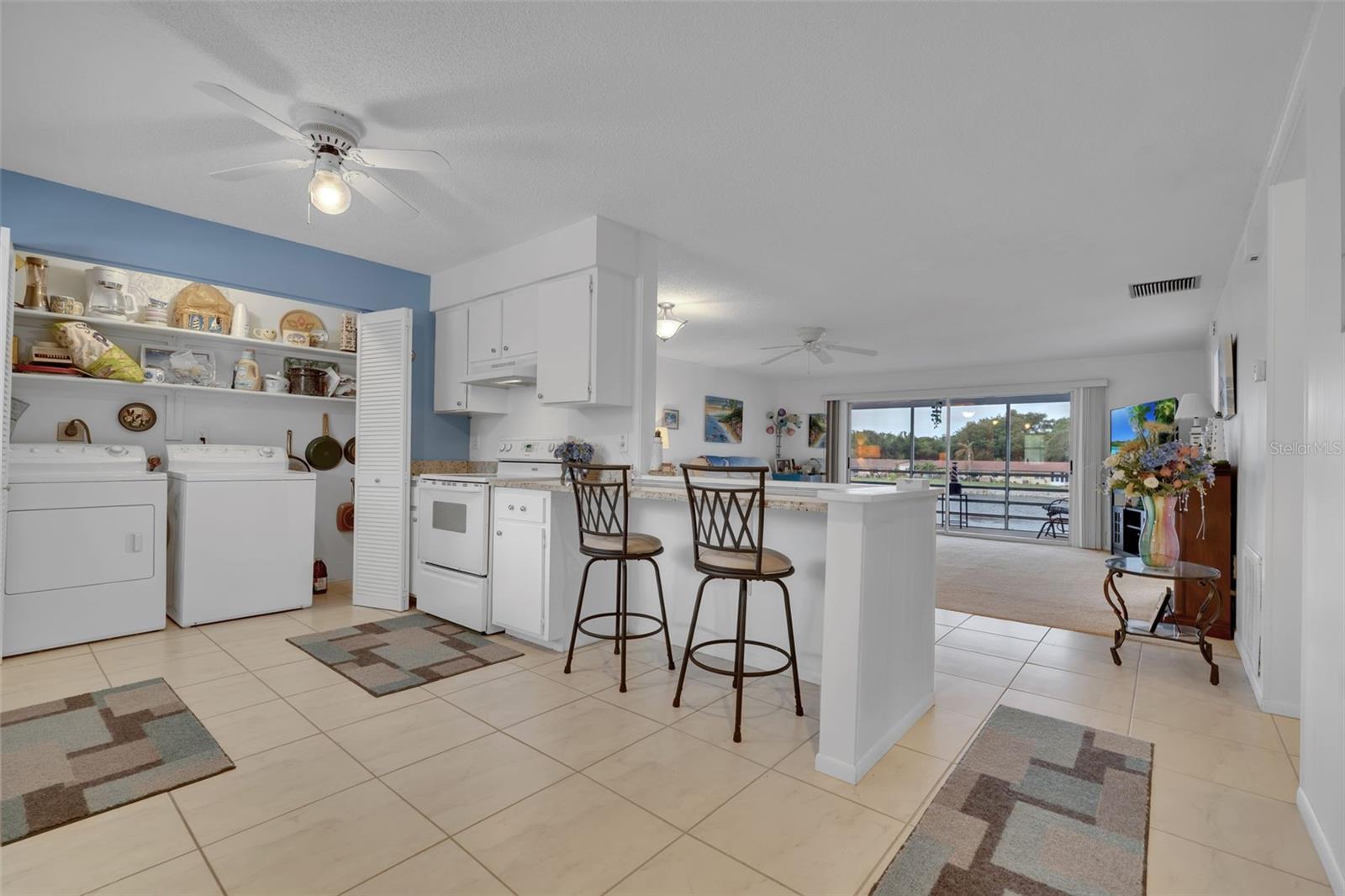 LAKE TIPPECANOE - Residential
