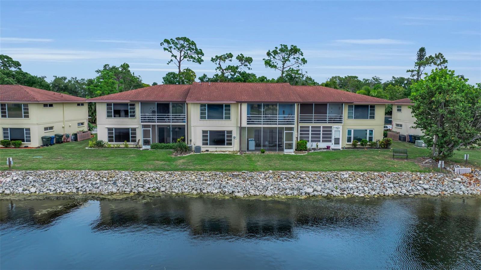 LAKE TIPPECANOE - Residential