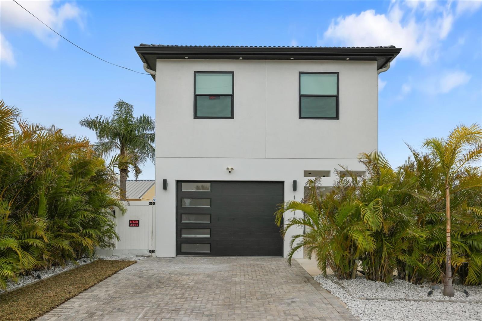 LONE PALM BEACH 3RD ADD - Residential