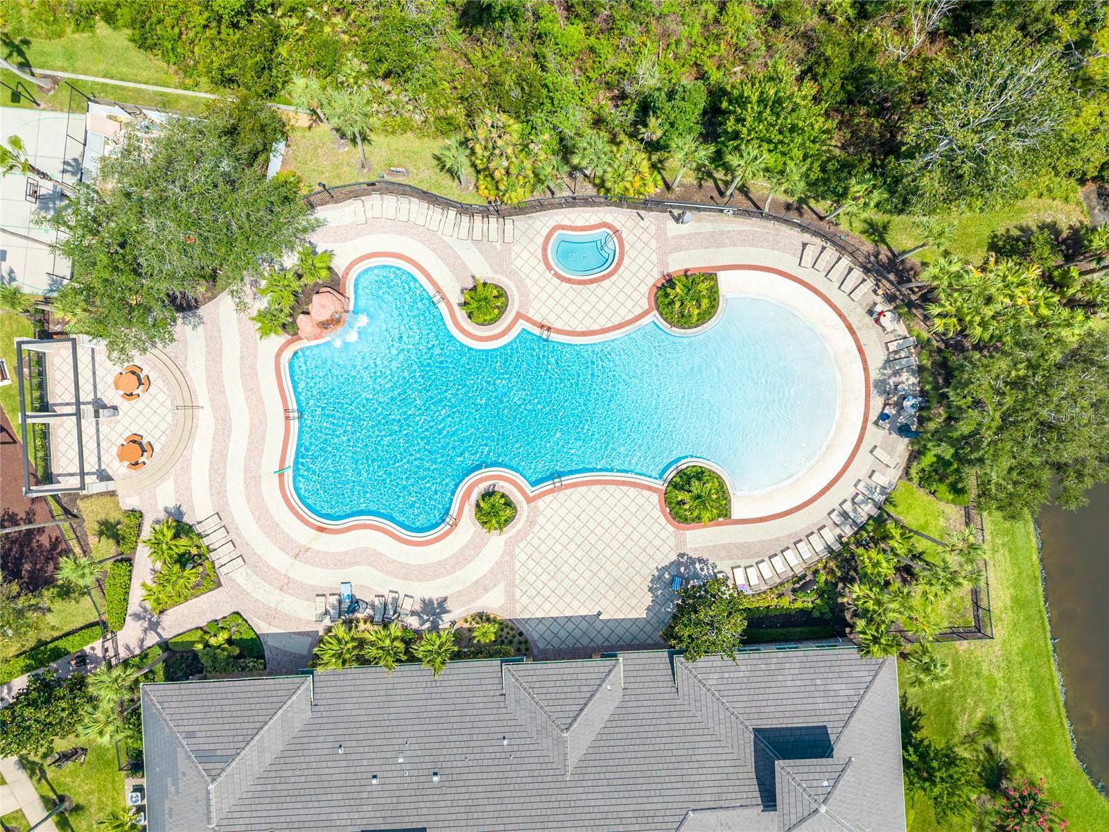 EMERALD ESTATES - Residential