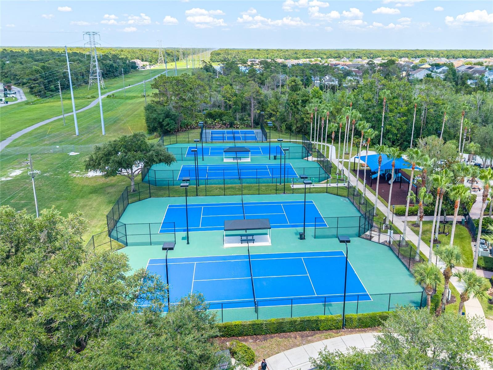 EMERALD ESTATES - Residential