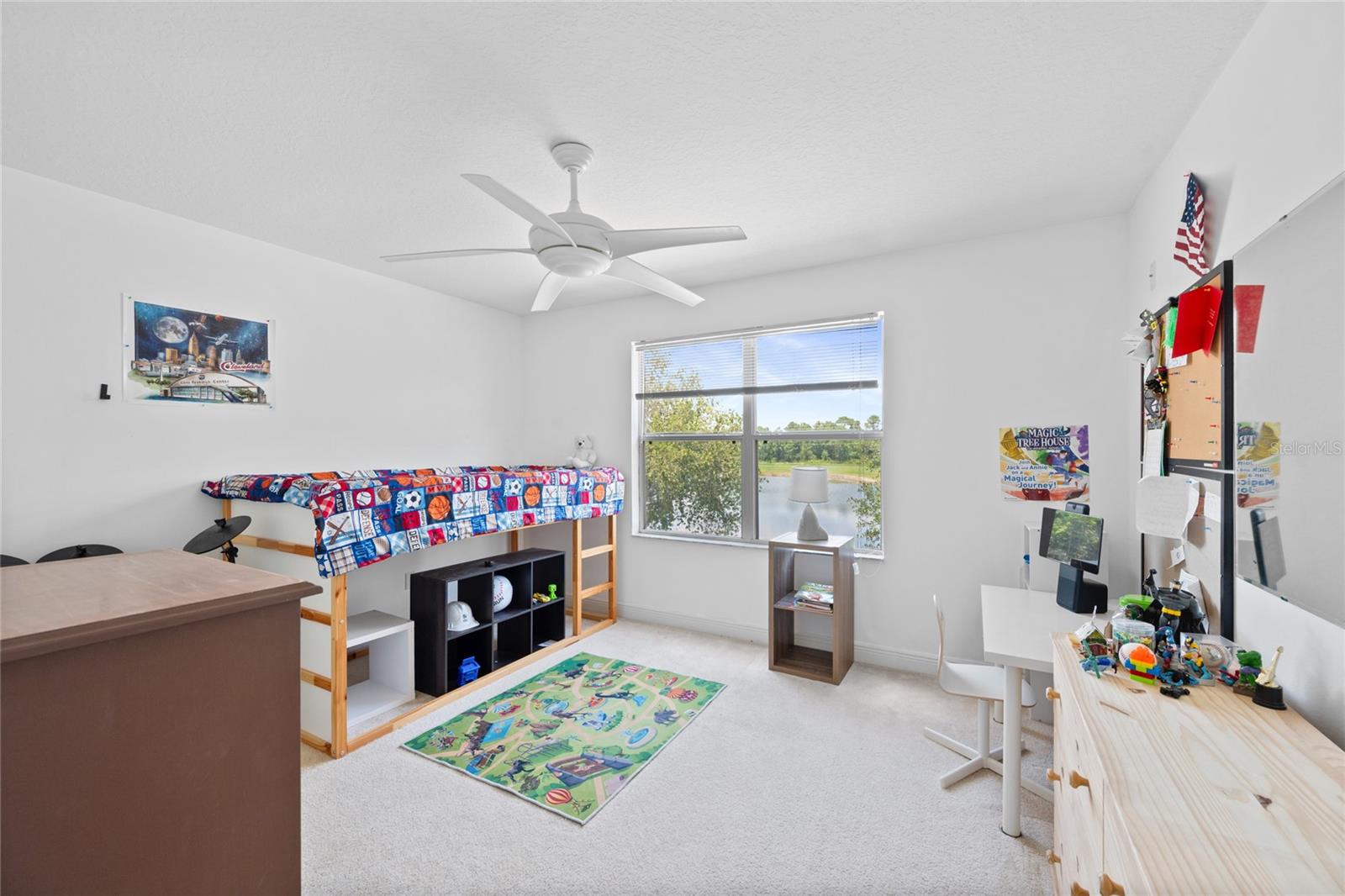 EMERALD ESTATES - Residential
