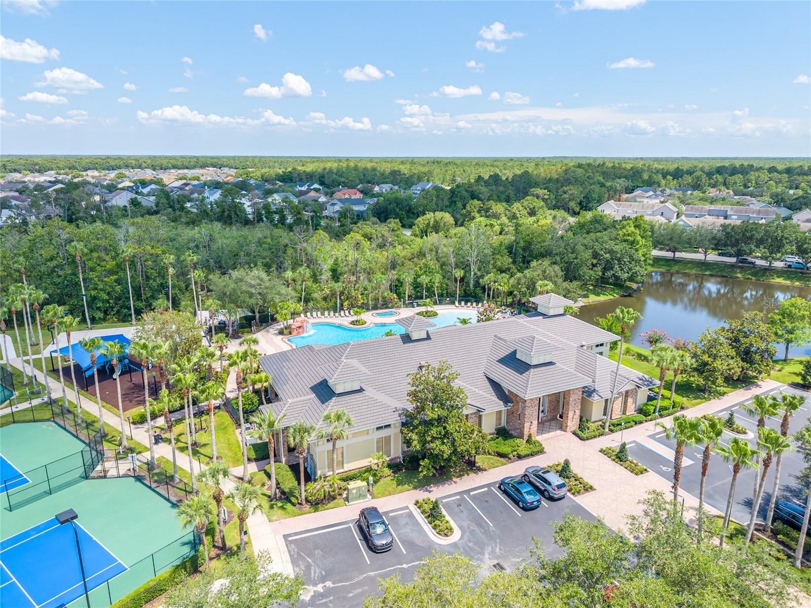 EMERALD ESTATES - Residential