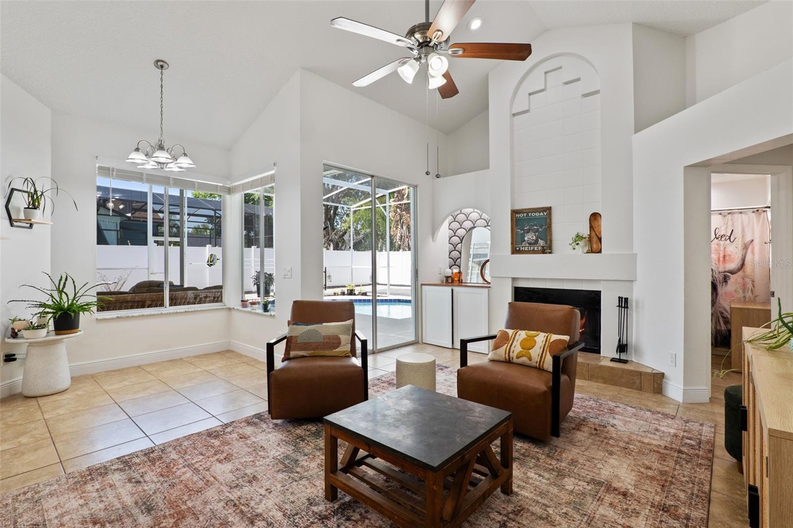 TWIN RIVERS SEC 3B UNIT 1 - Residential
