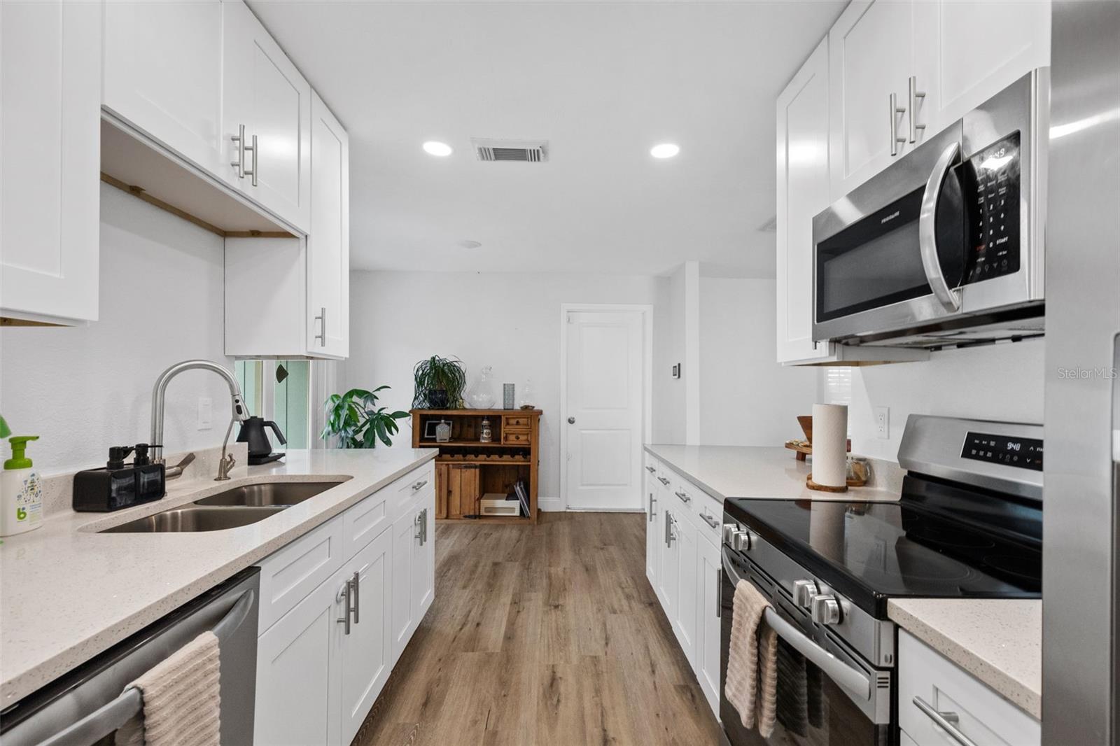 COUNTRY PLACE UNIT IV B - Residential