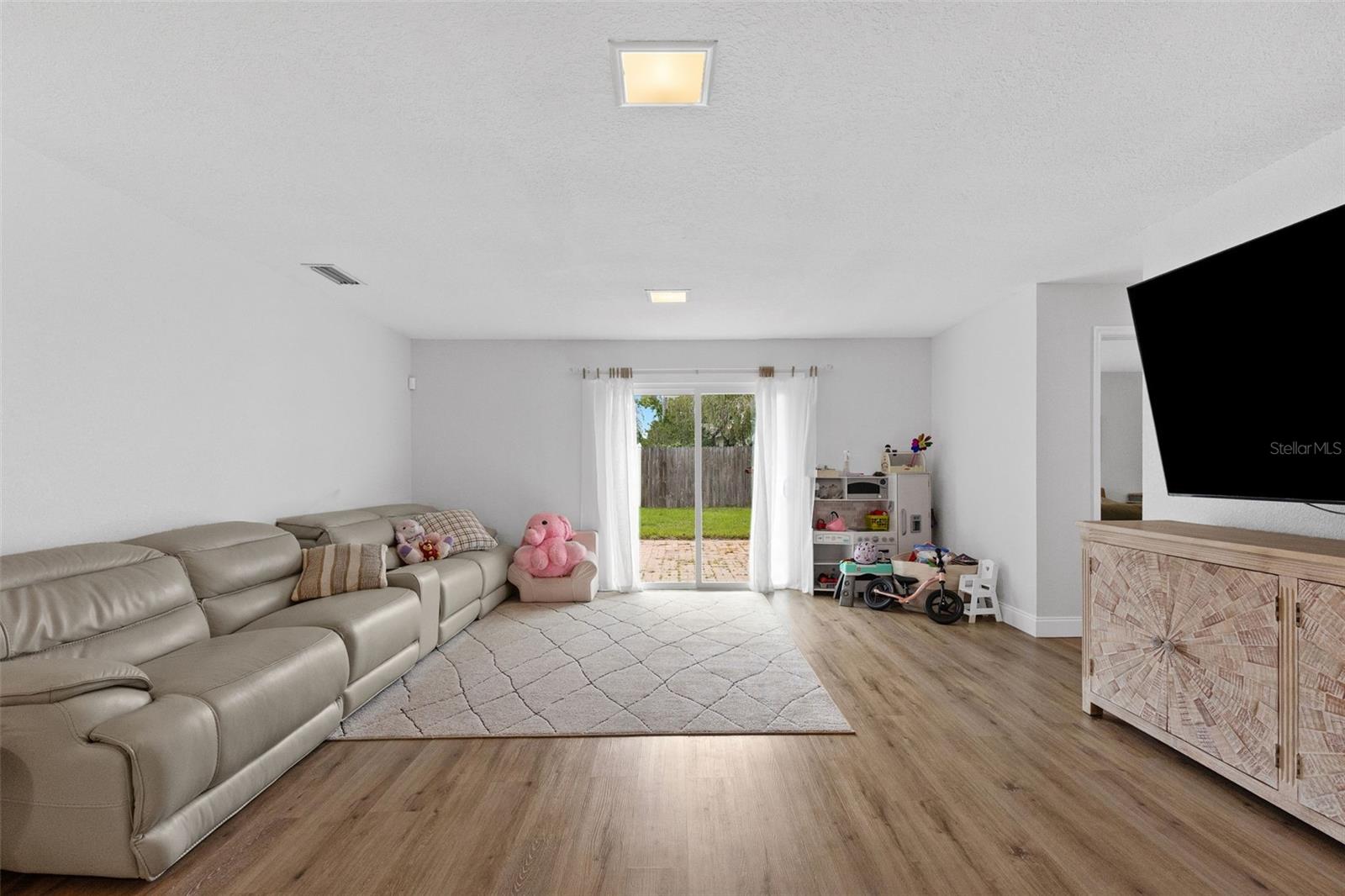 COUNTRY PLACE UNIT IV B - Residential