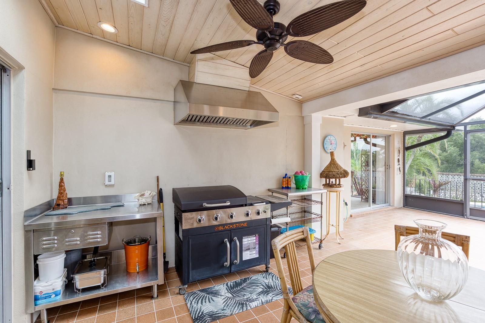 HOWEY GRIFFIN VILLAGE - Residential
