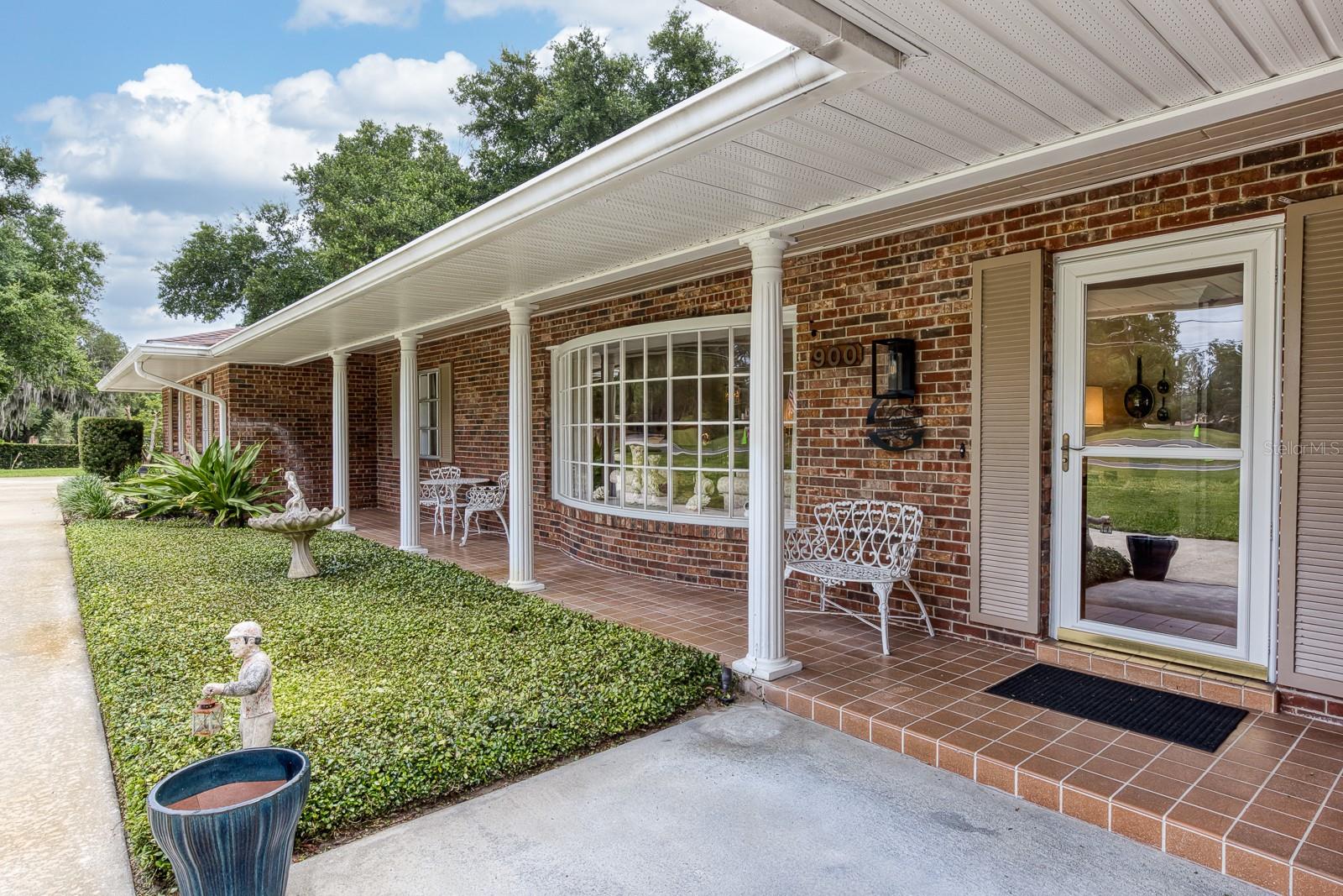 HOWEY GRIFFIN VILLAGE - Residential