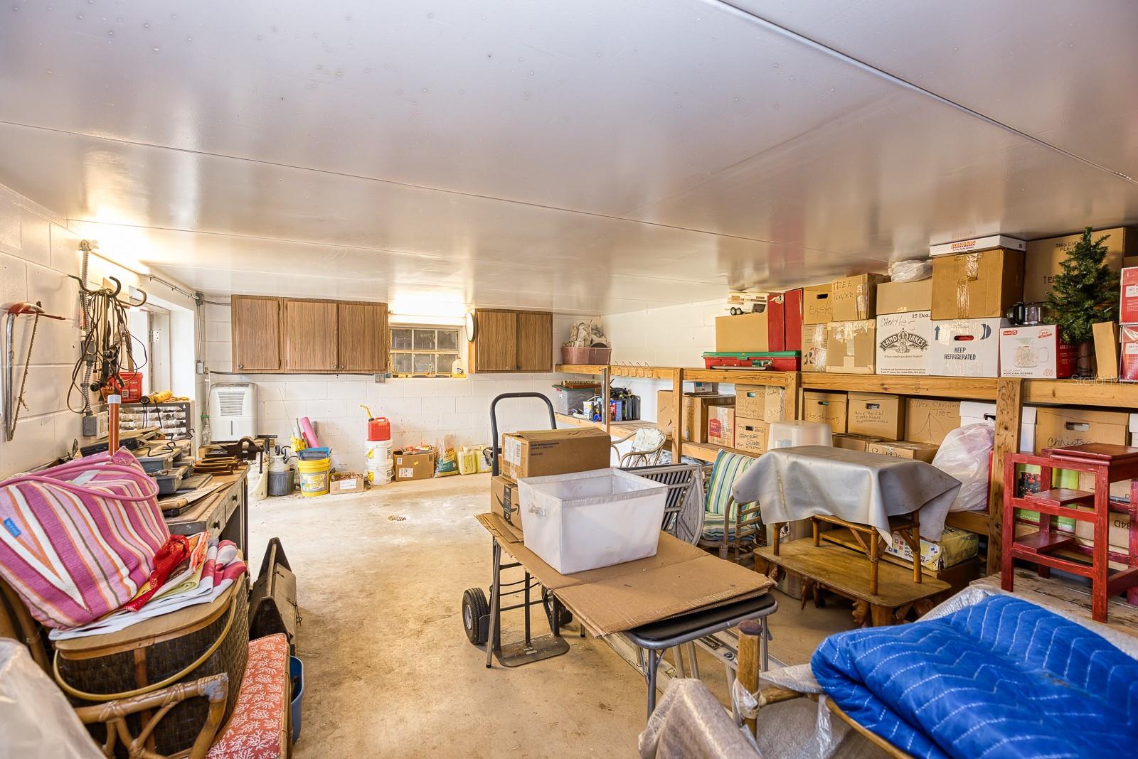 HOWEY GRIFFIN VILLAGE - Residential
