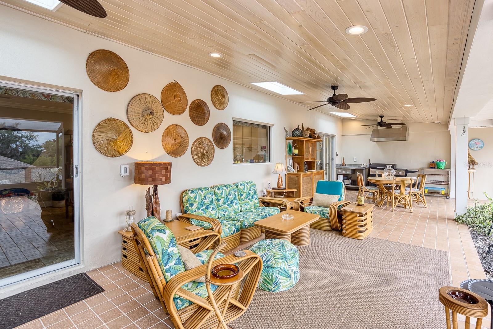 HOWEY GRIFFIN VILLAGE - Residential