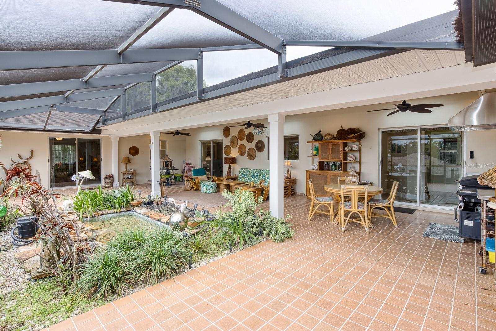 HOWEY GRIFFIN VILLAGE - Residential