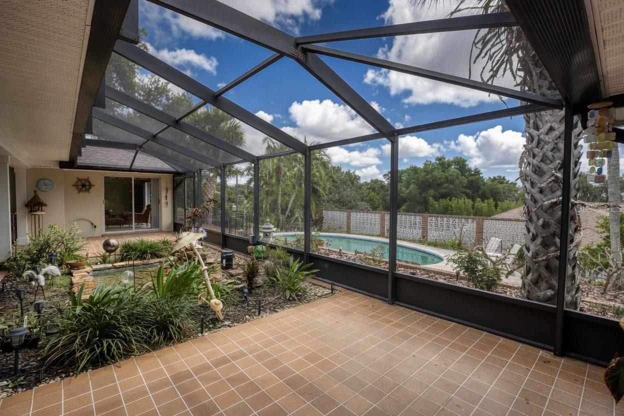 HOWEY GRIFFIN VILLAGE - Residential