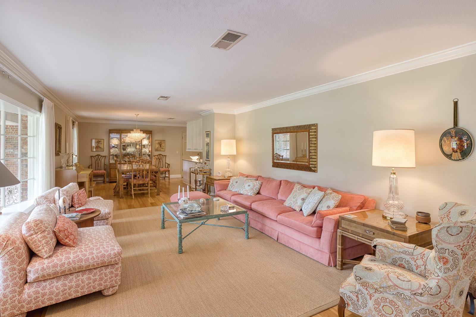 HOWEY GRIFFIN VILLAGE - Residential