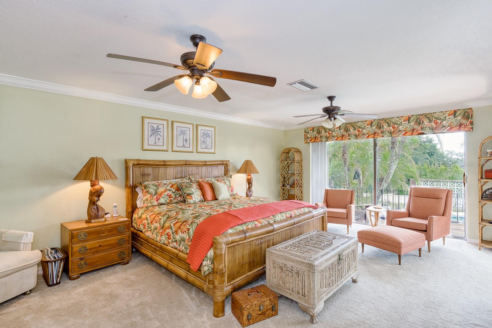 HOWEY GRIFFIN VILLAGE - Residential
