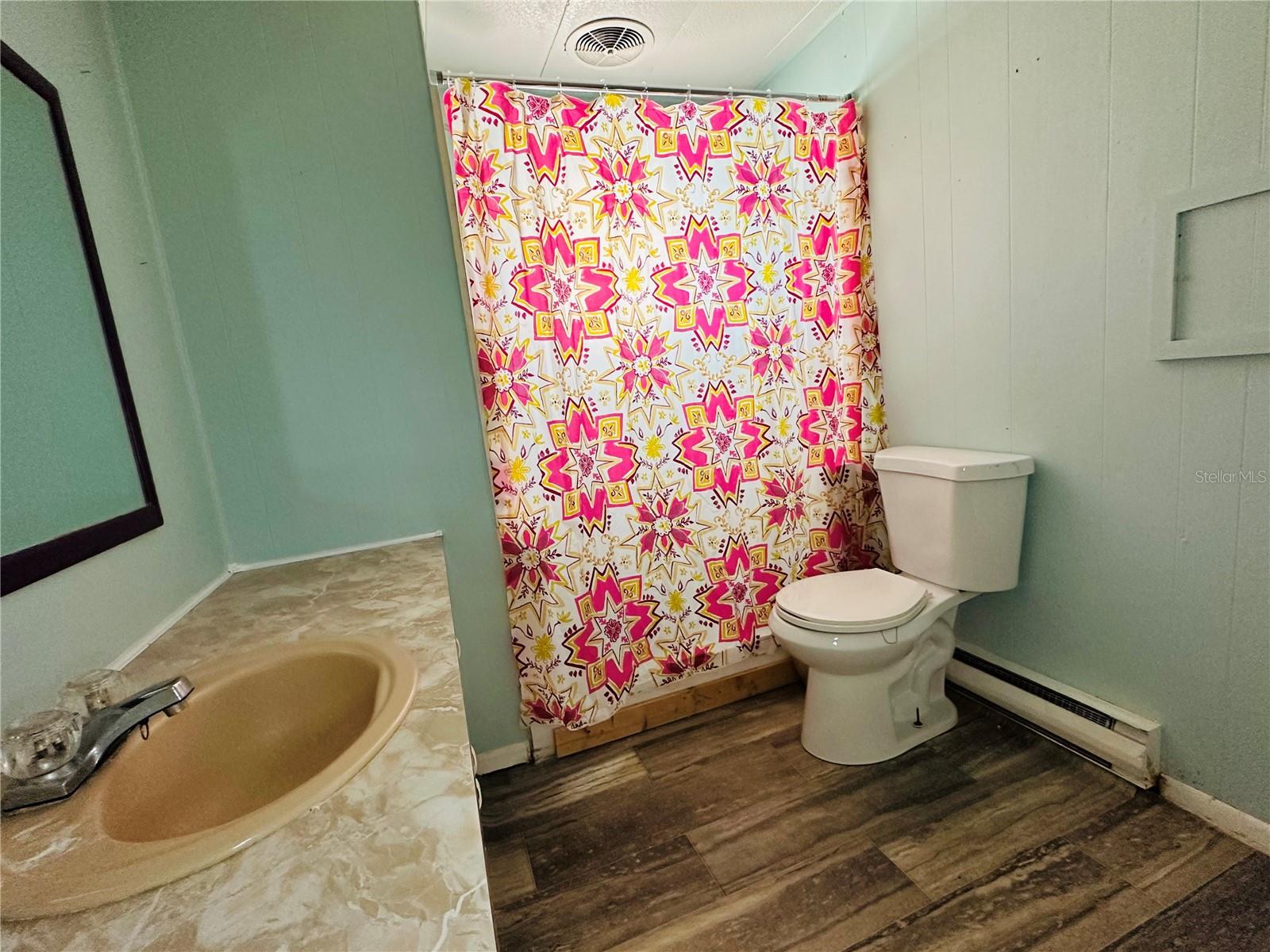 FAIRMOUNT MOBILE ESTATES - Residential