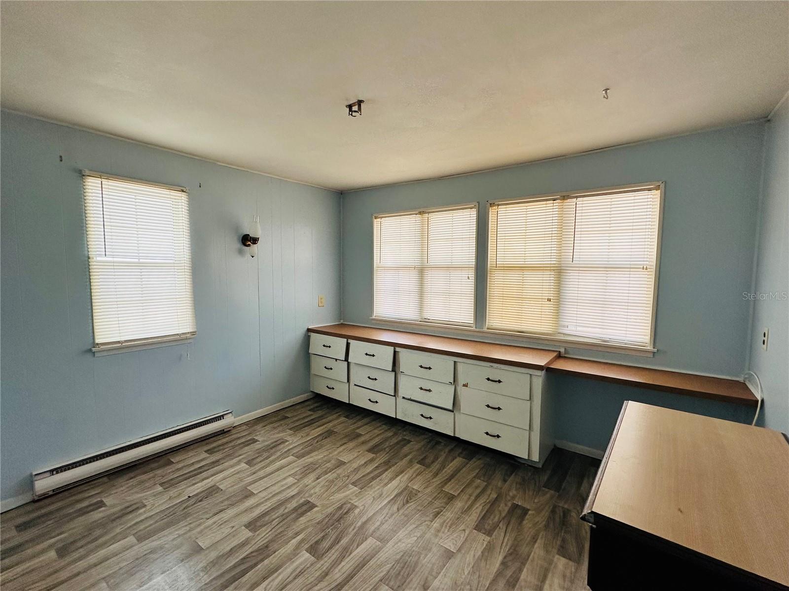 FAIRMOUNT MOBILE ESTATES - Residential