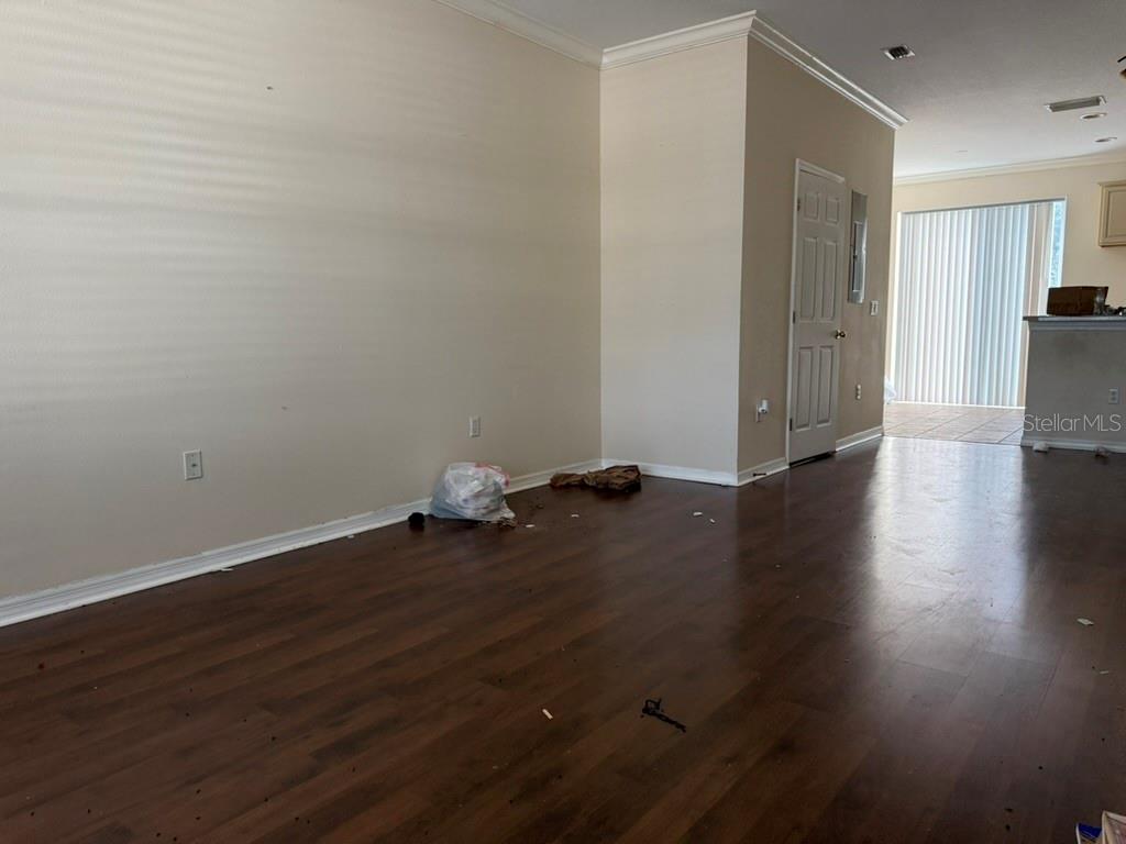TOWNHOMES OF BAY PORT COLONY - Residential