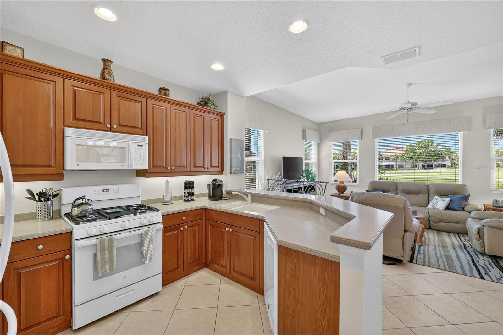 WATERLEFE GOLF AND RIVER CLUB - Residential