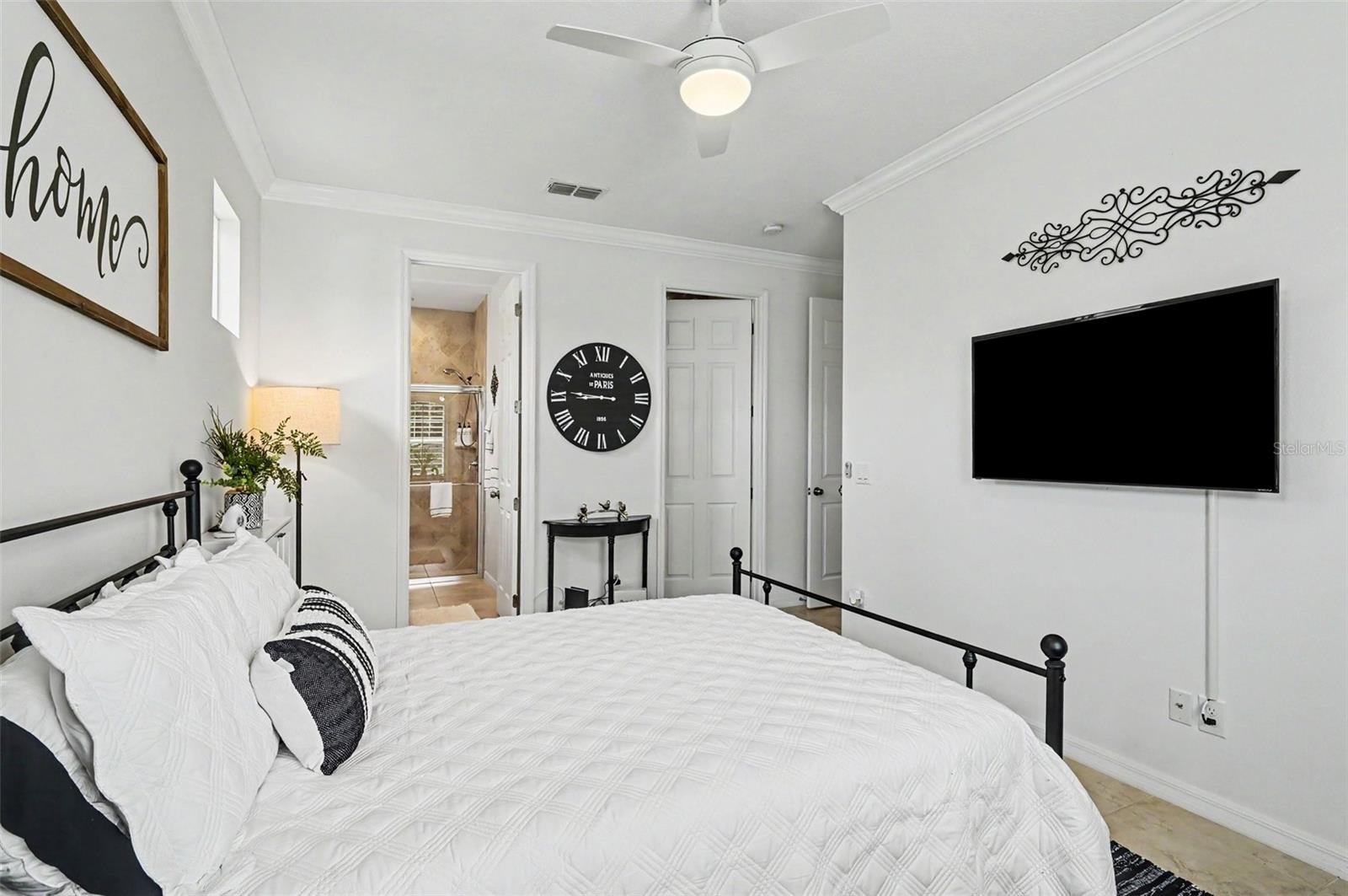 BENTLEY GREEN - Residential