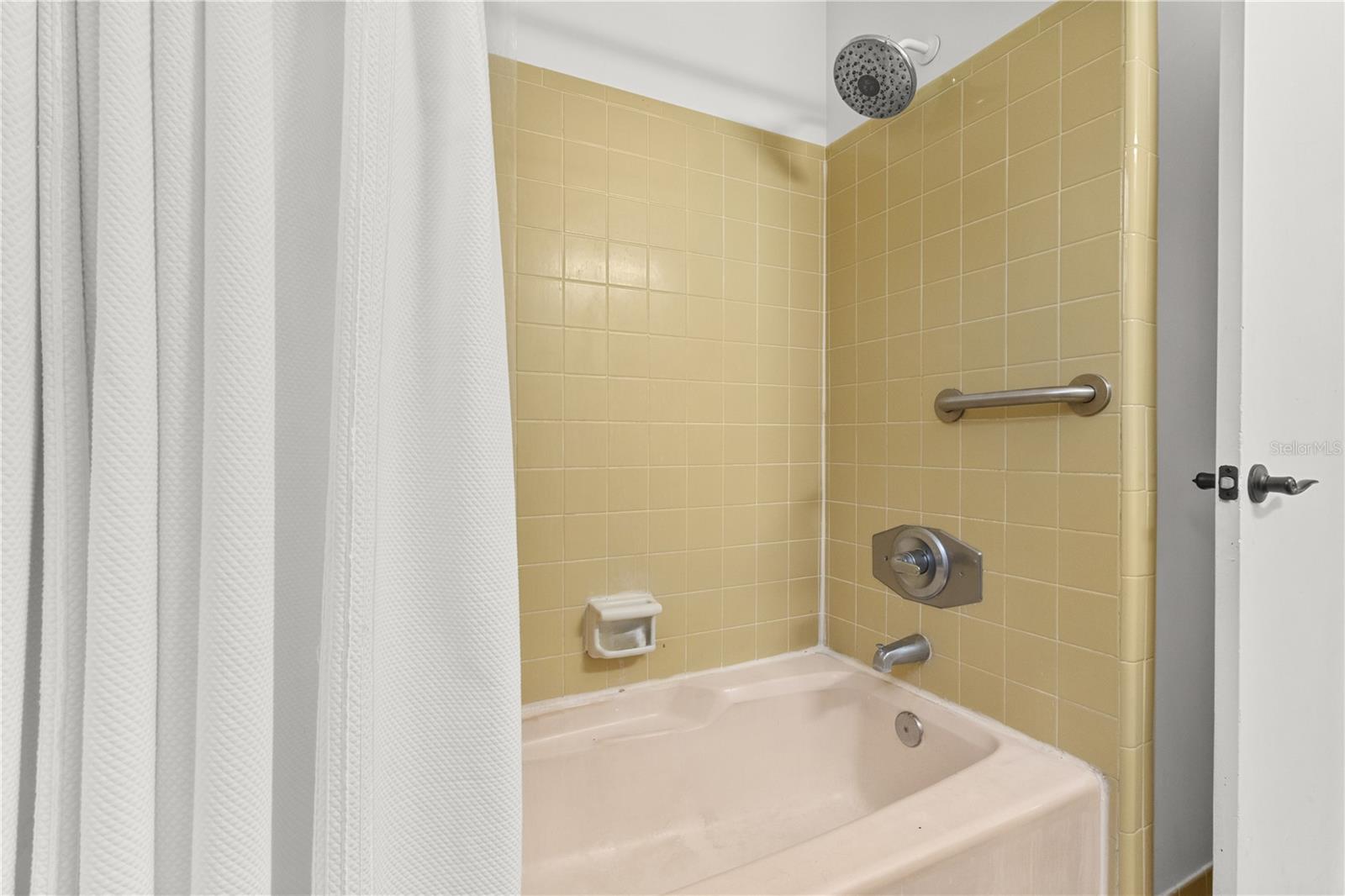 NORTHWOOD - Residential