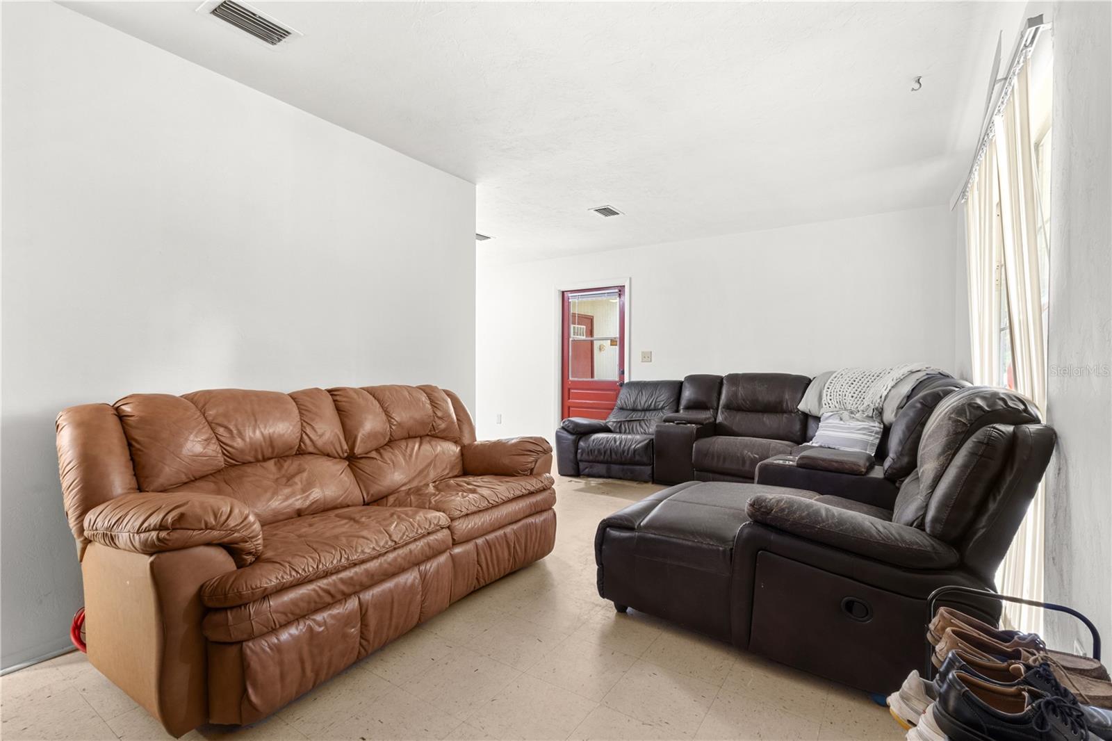 NORTHWOOD - Residential