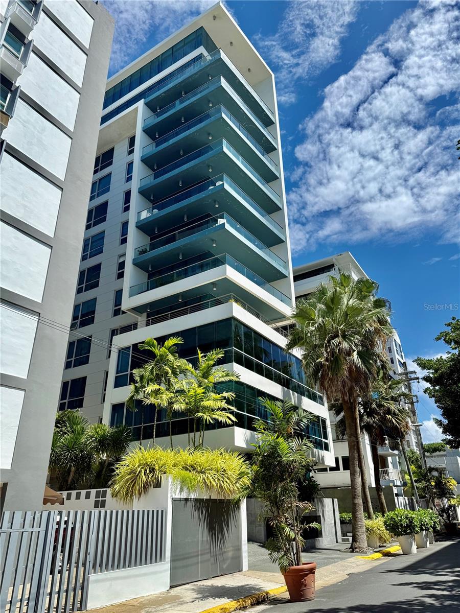 VENETIAN TOWER - Residential
