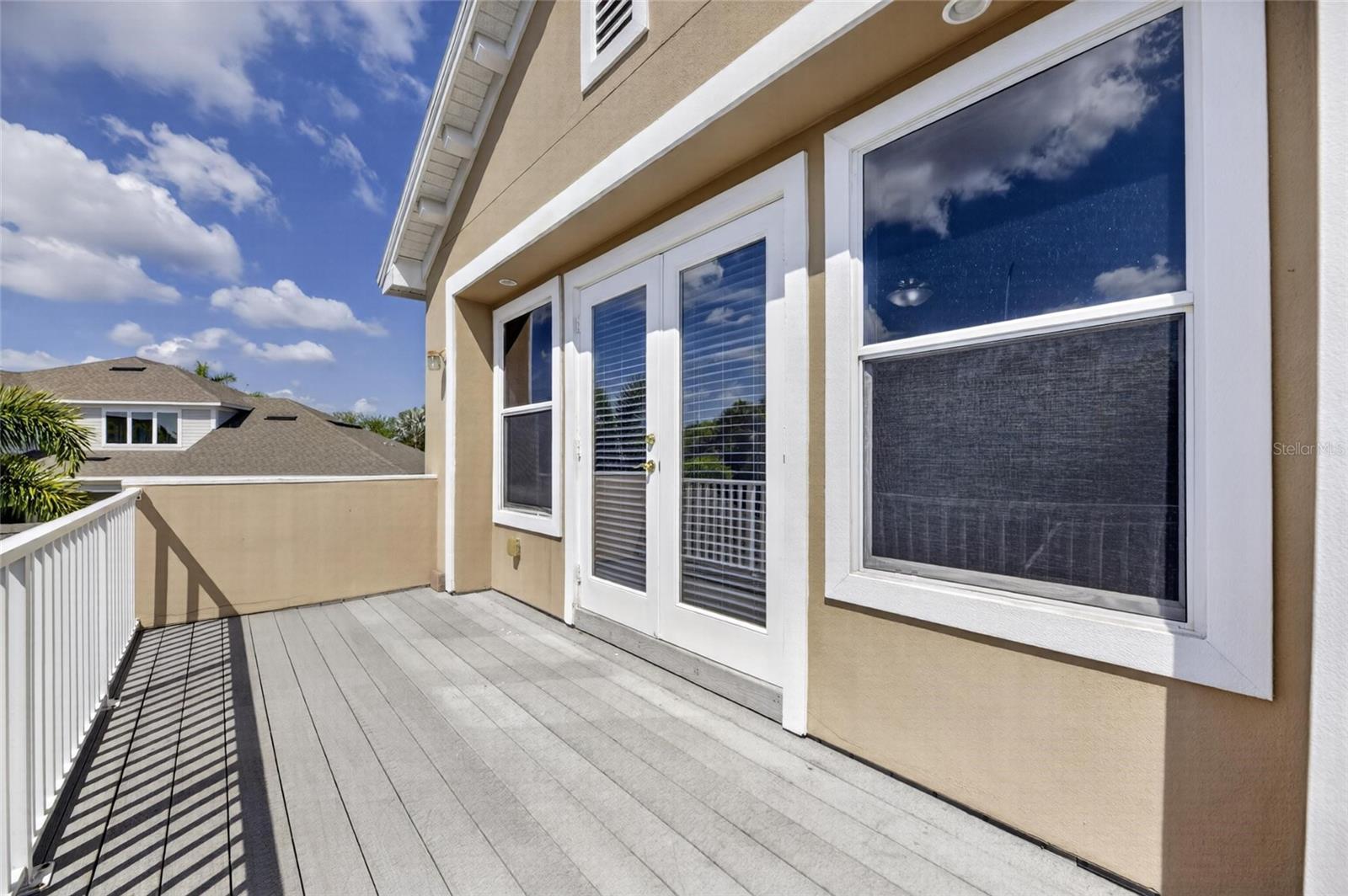 MIRABAY PH 3B-2 - Residential