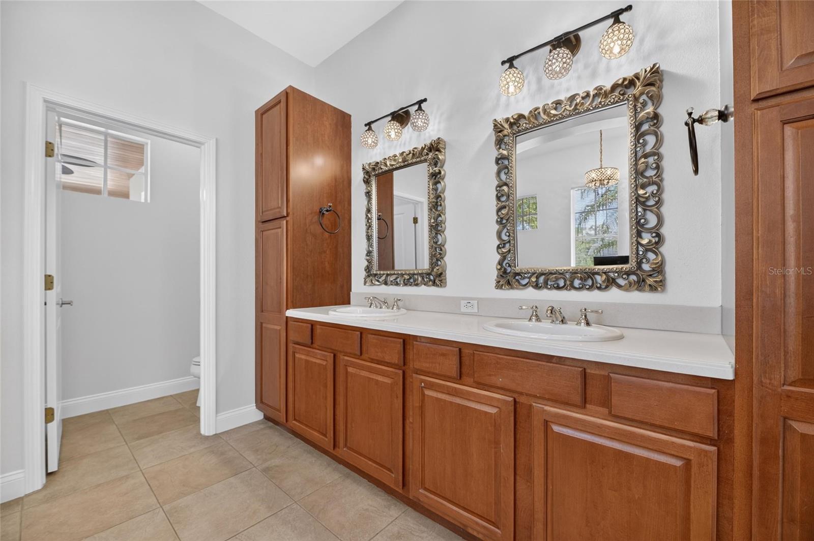 MIRABAY PH 3B-2 - Residential