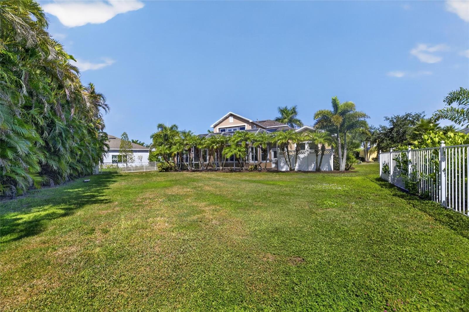 MIRABAY PH 3B-2 - Residential
