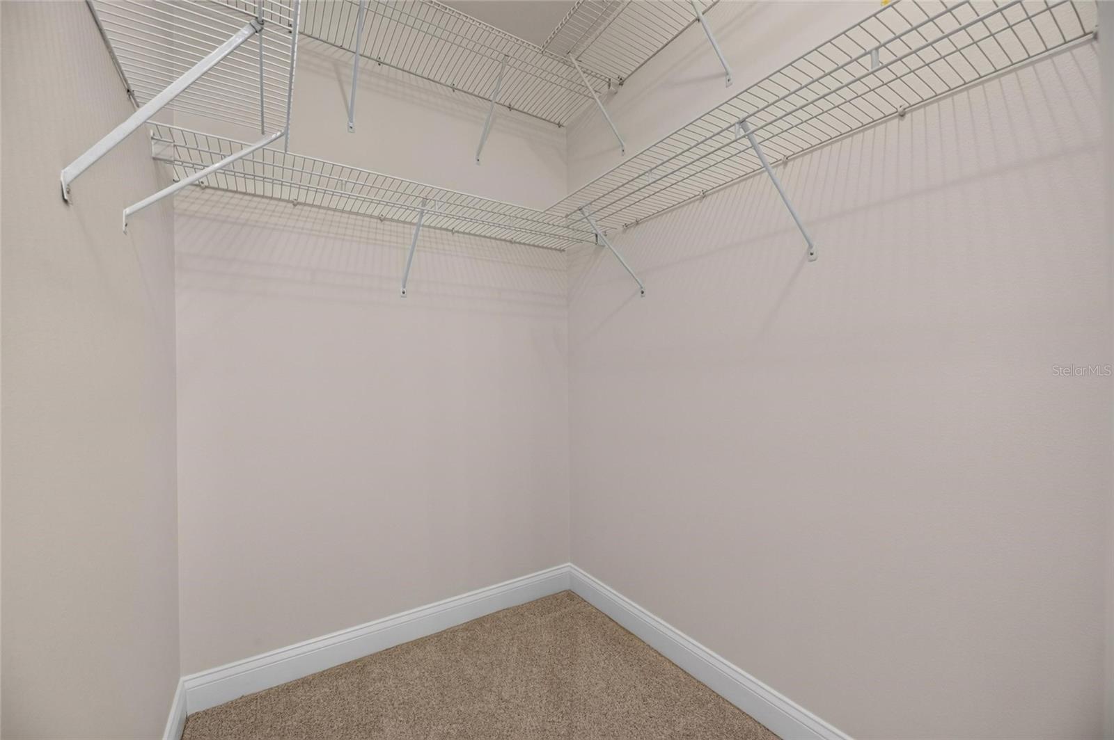 MIRABAY PH 3B-2 - Residential