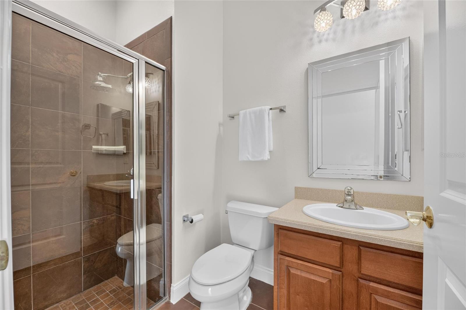 MIRABAY PH 3B-2 - Residential