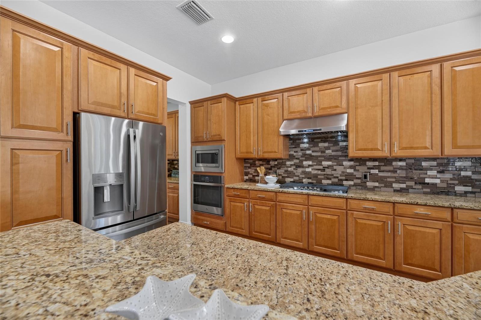 MIRABAY PH 3B-2 - Residential