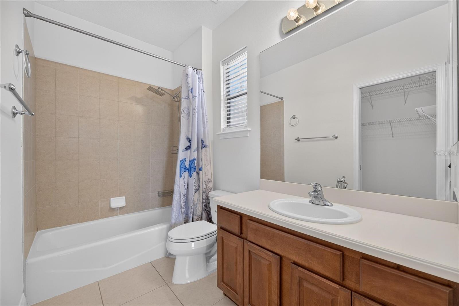 MIRABAY PH 3B-2 - Residential