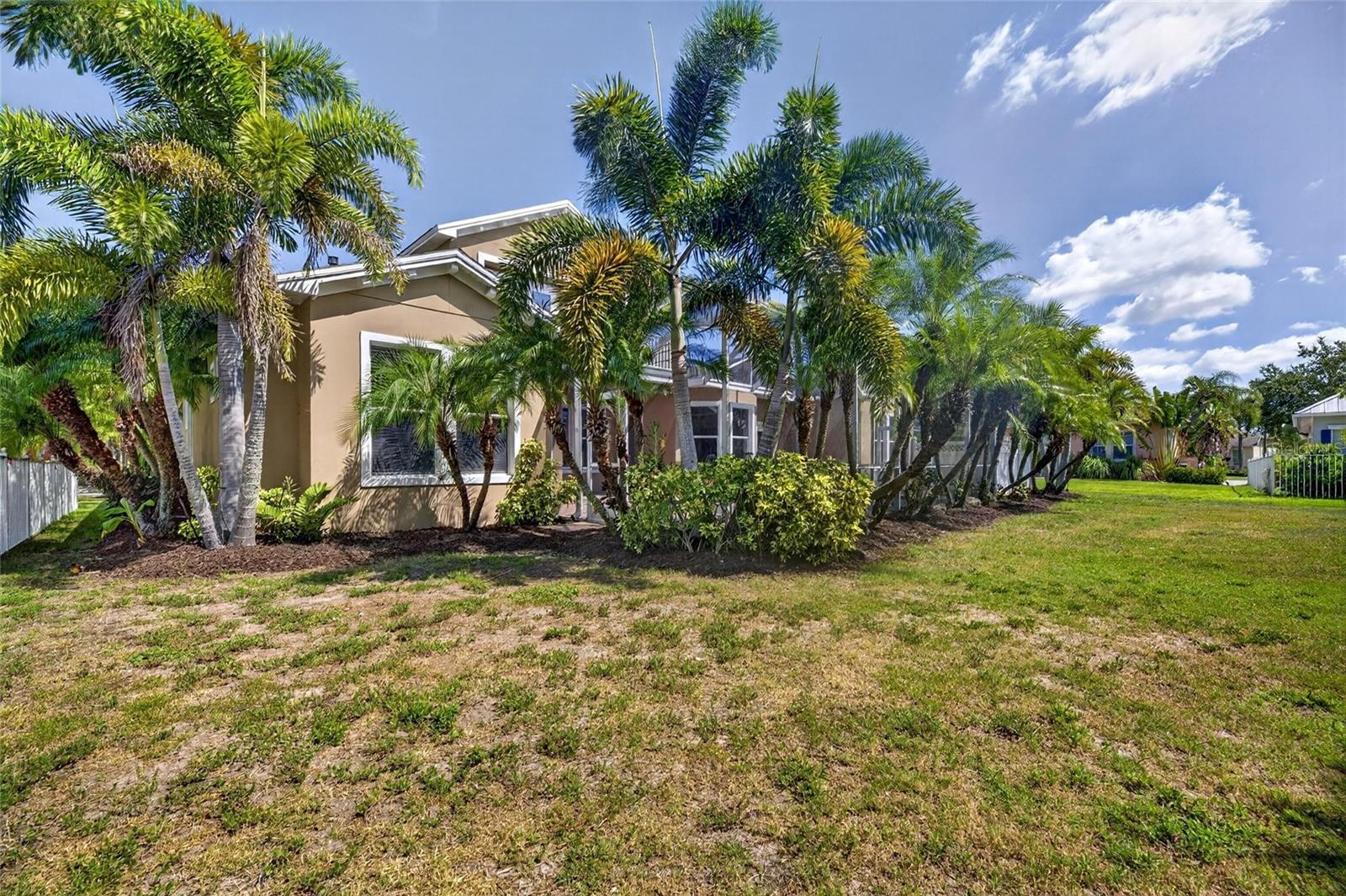 MIRABAY PH 3B-2 - Residential