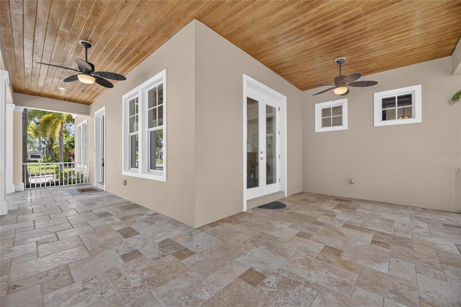 MIRABAY PH 3B-2 - Residential