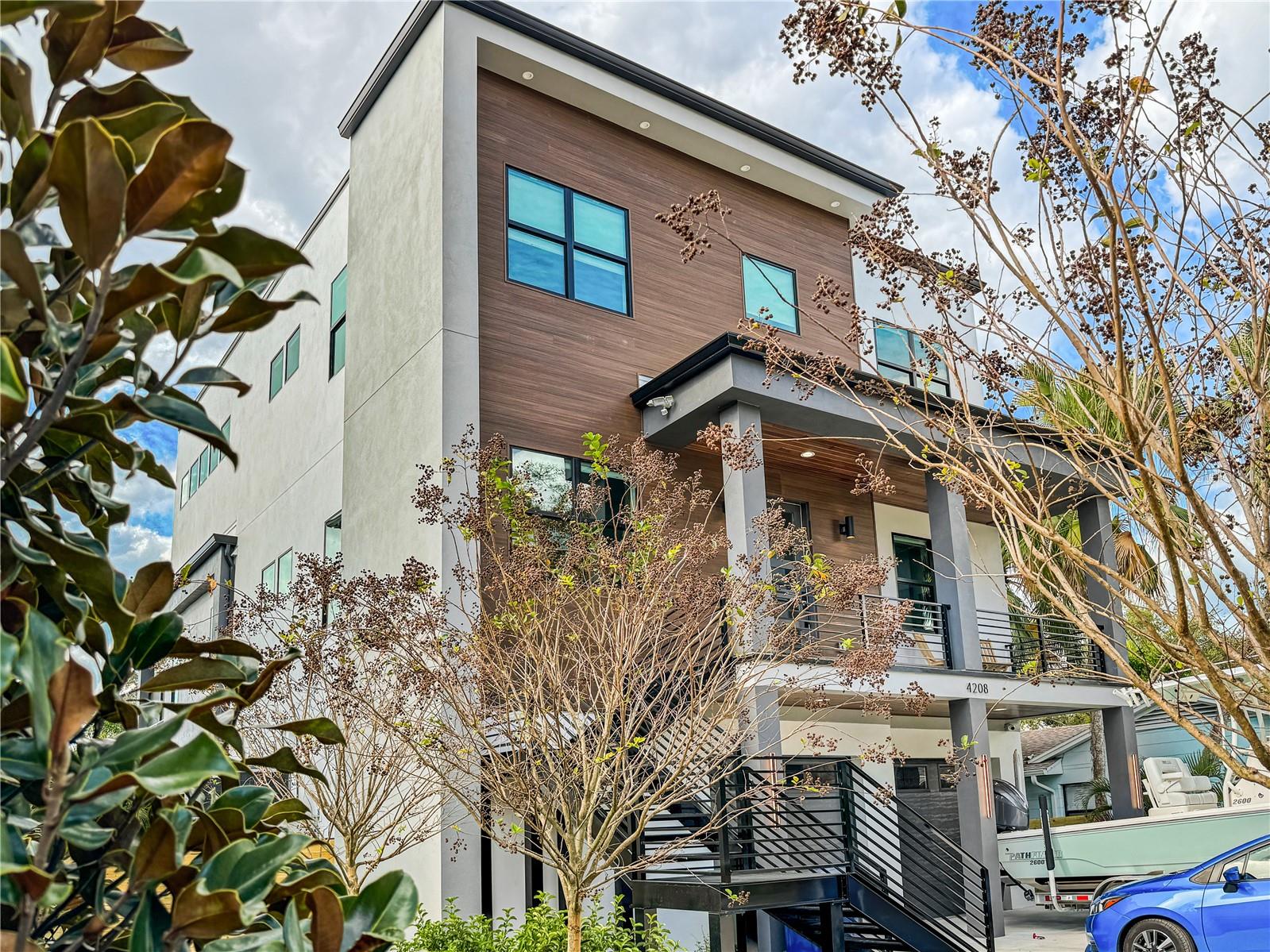 RIDGEWOOD PARK - Residential