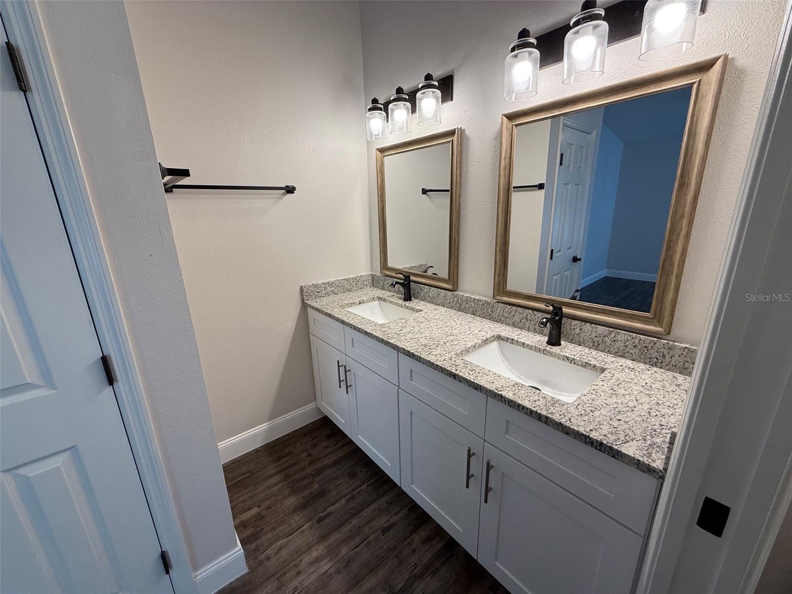 GRAND PALMS CONDO 4 PH 8 - Residential Lease