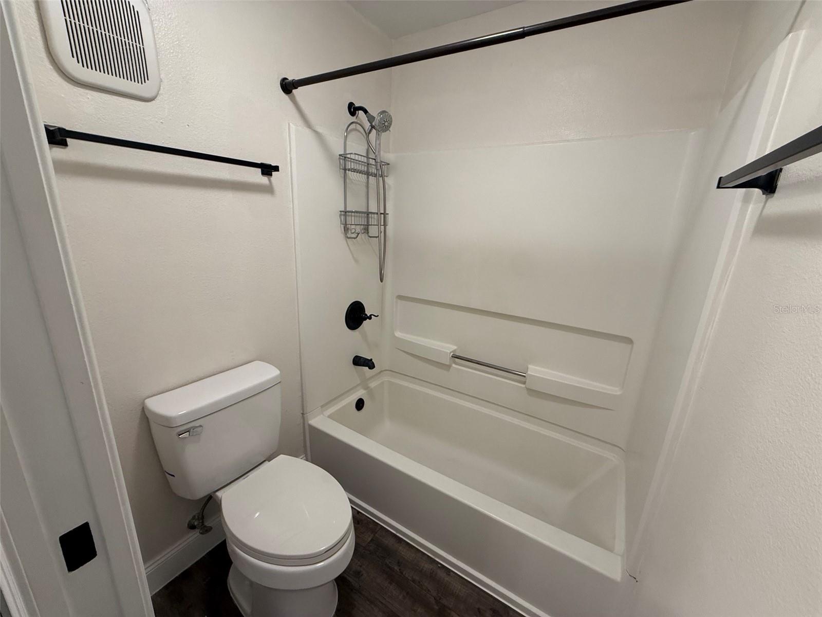 GRAND PALMS CONDO 4 PH 8 - Residential Lease