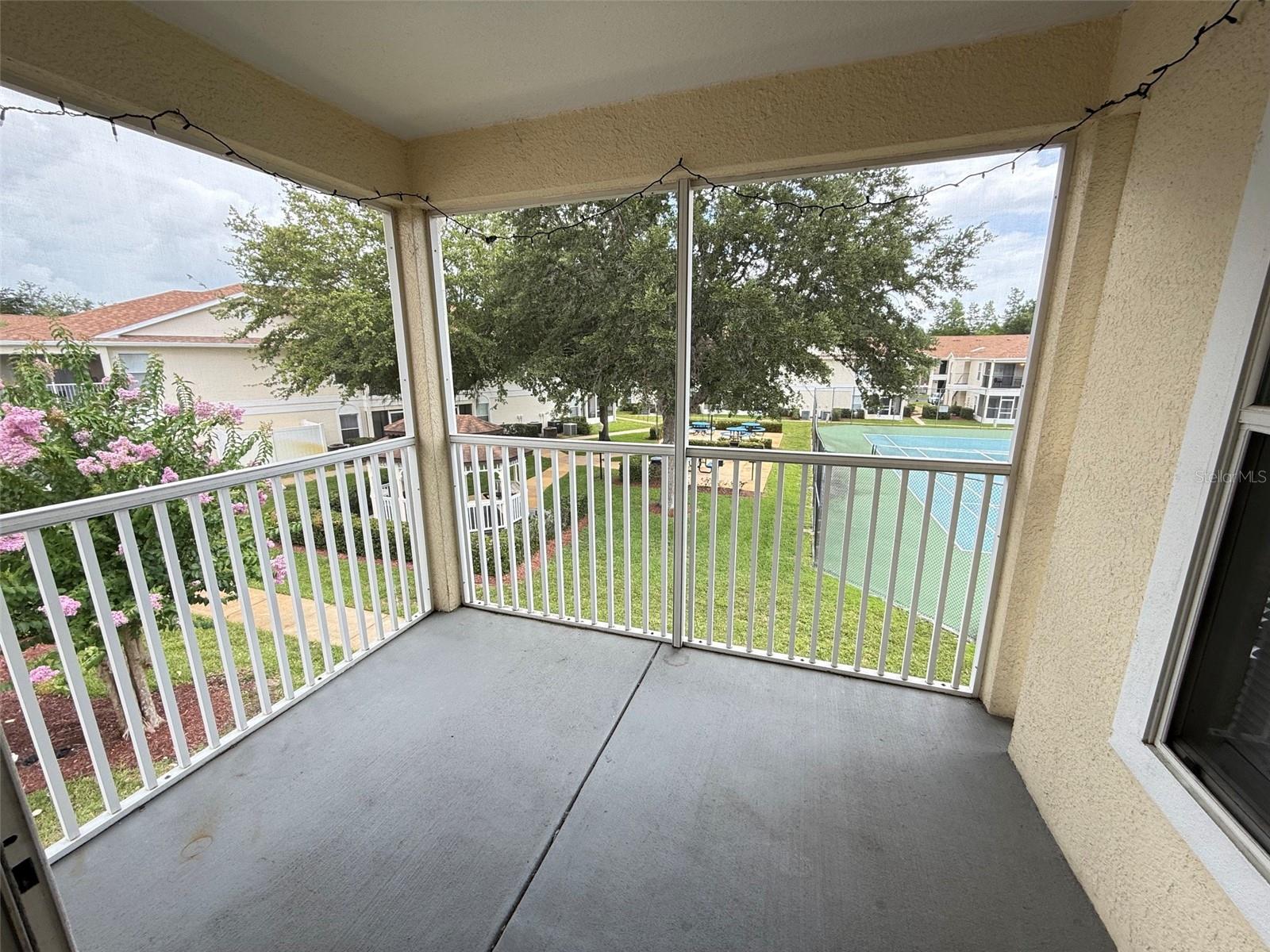 GRAND PALMS CONDO 4 PH 8 - Residential Lease
