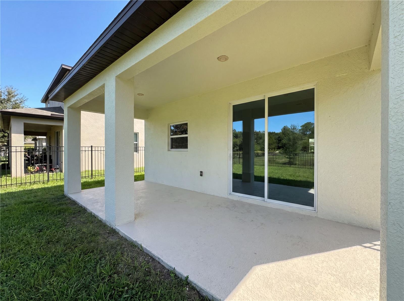 SEVEN OAKS - Residential